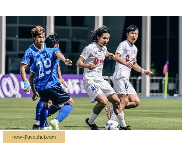 大连英博点燃滨城球市万众助威汇聚力量护航球队昂首冲超圆梦今季